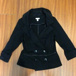 Cache jacket size medium